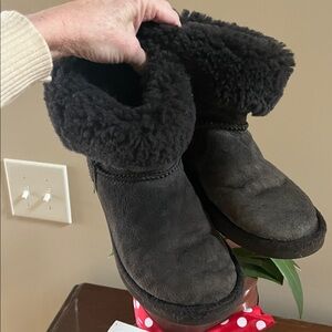 Boots brown fleece lined womens 6 Comfy